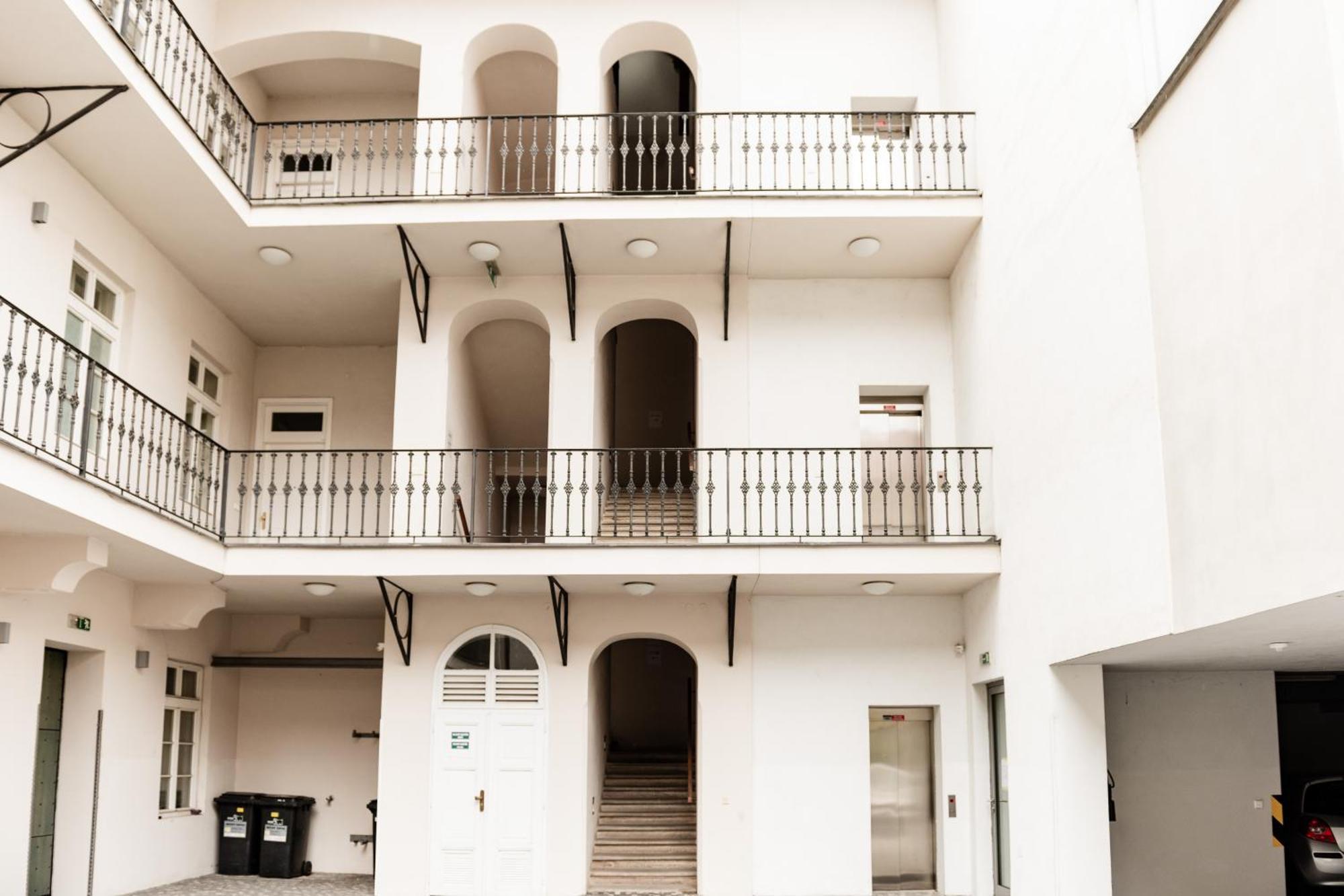 K-14 Apartment 布拉格 外观 照片